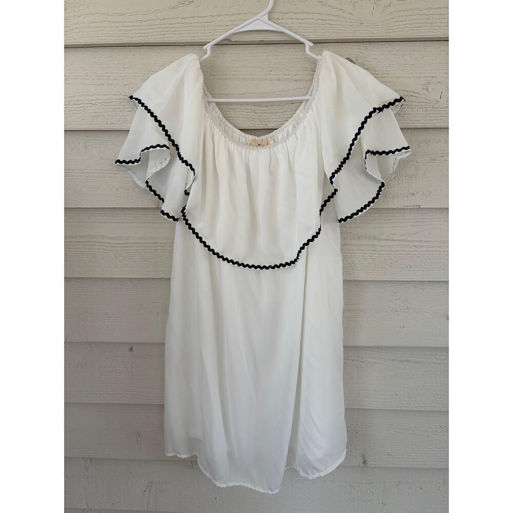 NWT Entro White Ruffle Dress Black Trim Flutter Sleeve Dress Size Small - Picture 2 of 8